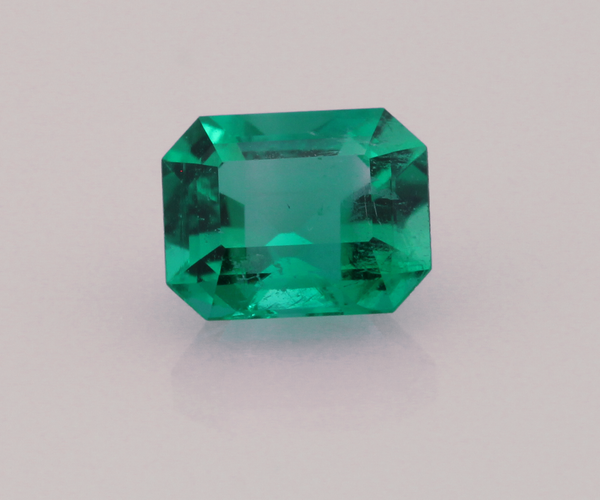 Emerald cut emerald 0.42t