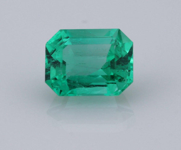 Emerald cut emerald 1.02ct