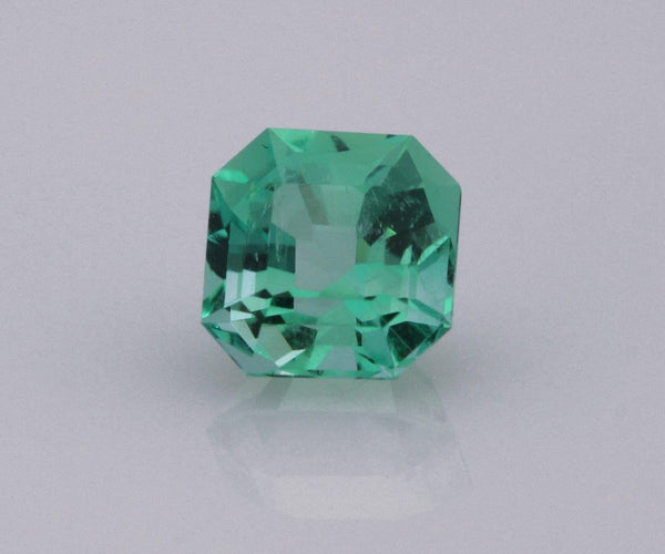 Emerald cut emerald 0.74ct