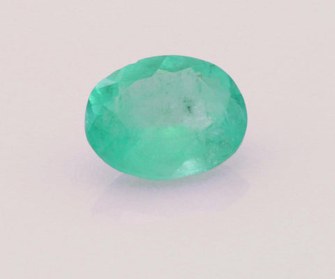 Oval cut emerald 1.16ct